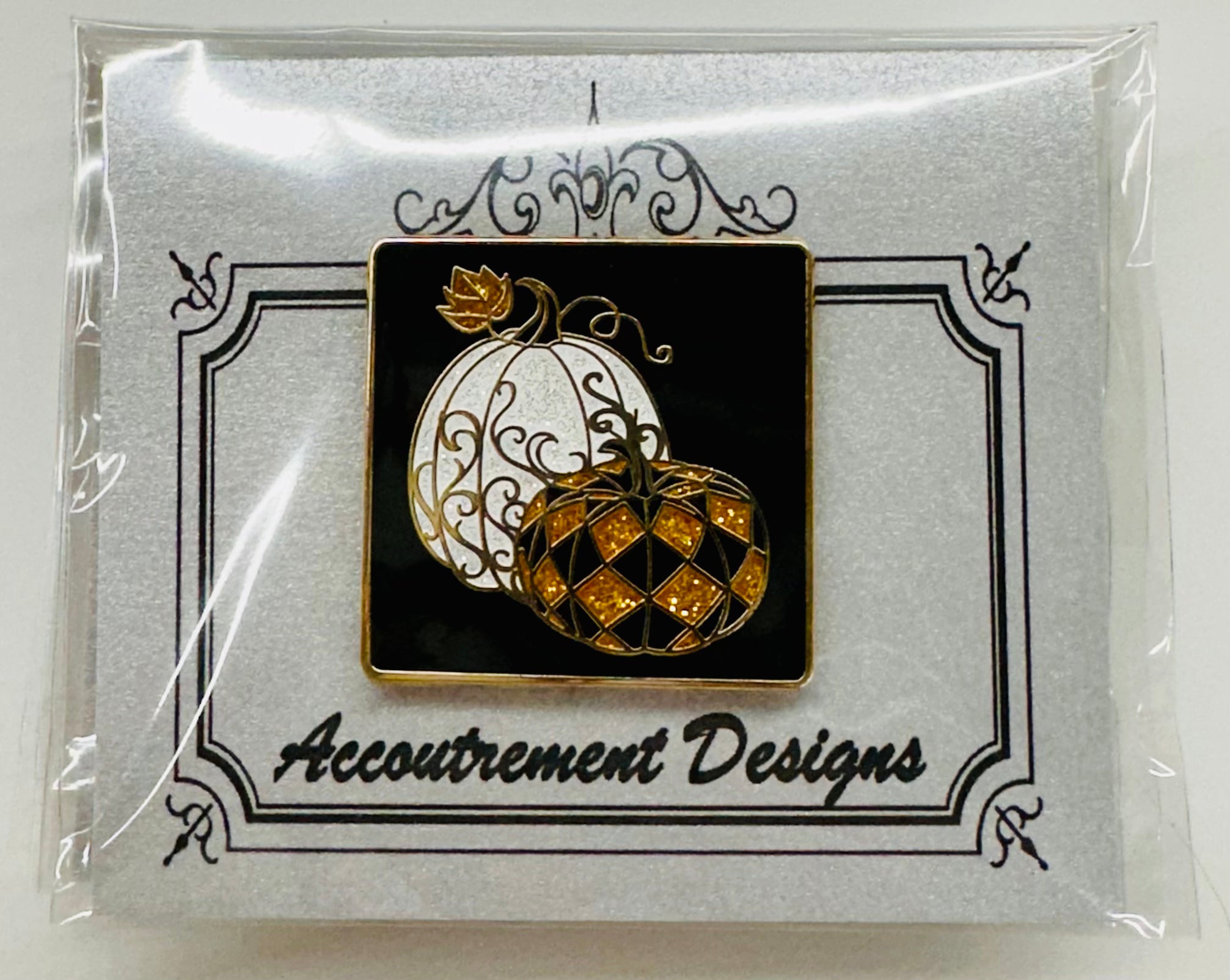 Accoutrement Designs Needle Minders - Blue